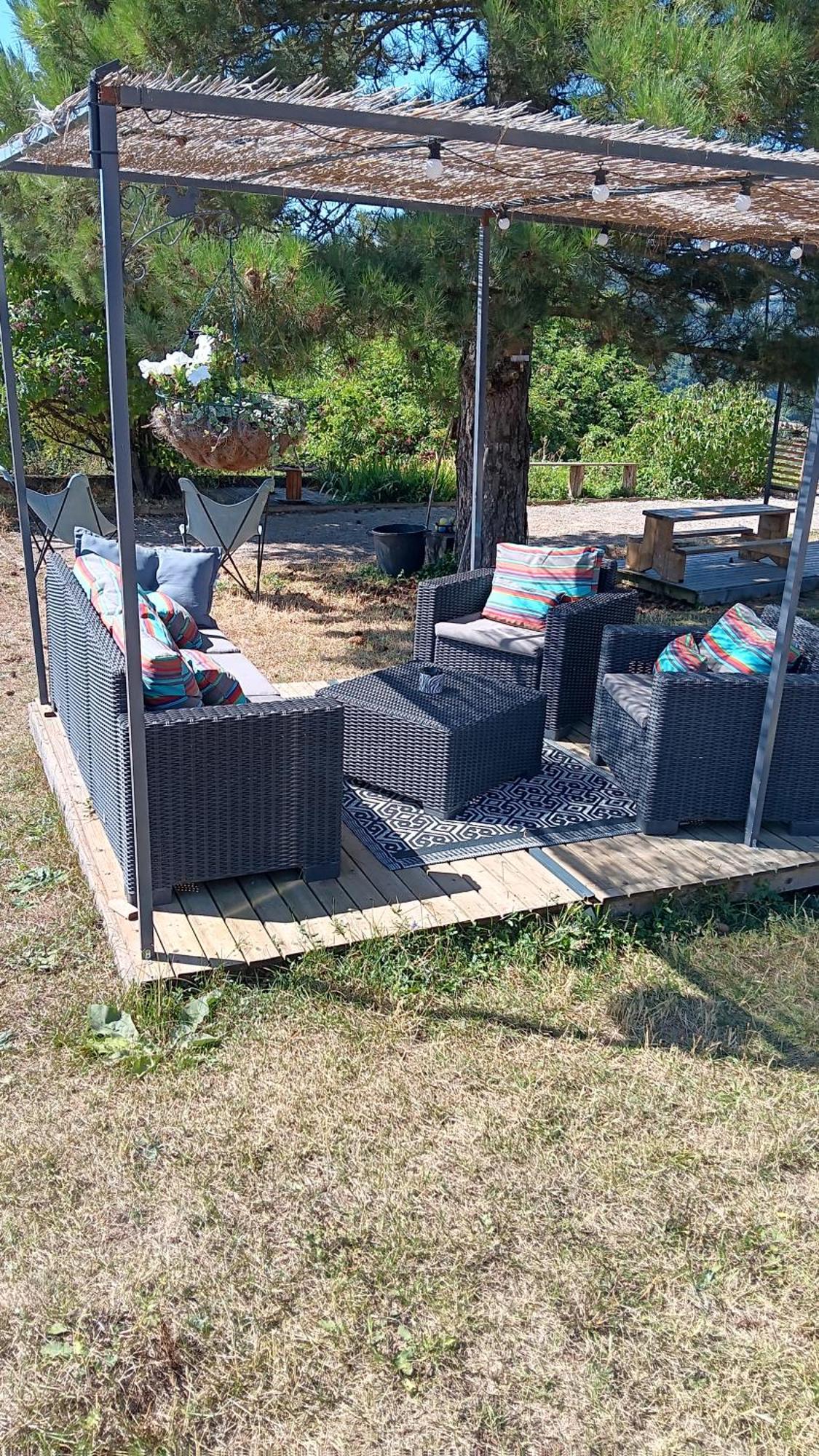 Le Voute Confort Et Repos Holiday home *